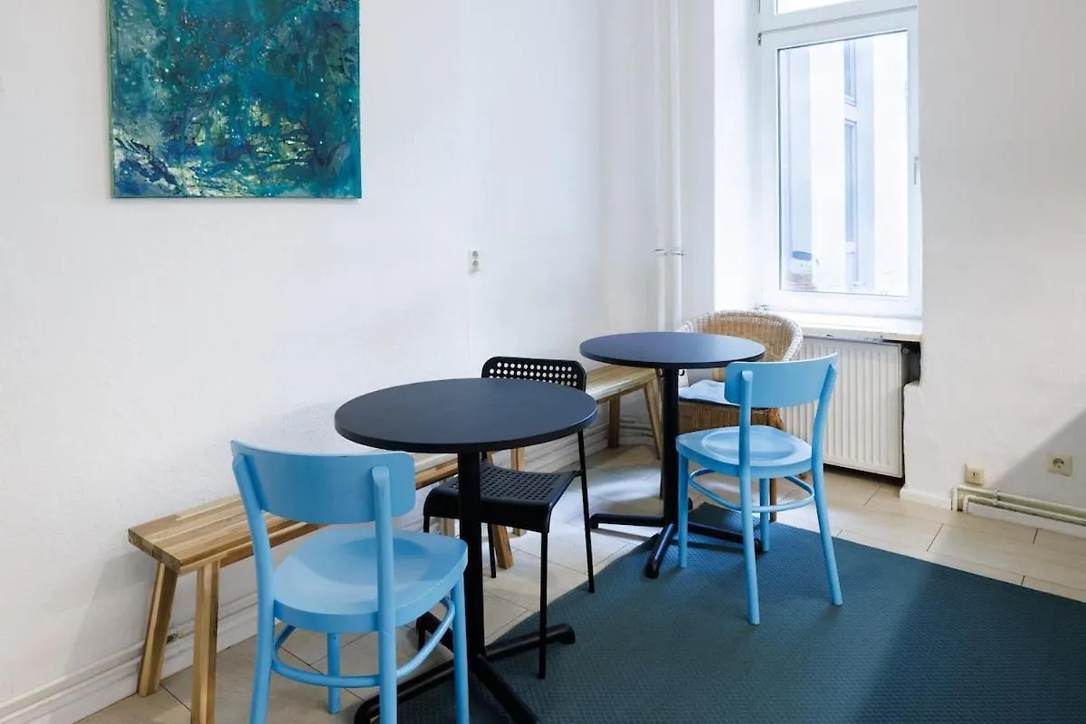 Generous Room In Central Berlin 4 Germany
