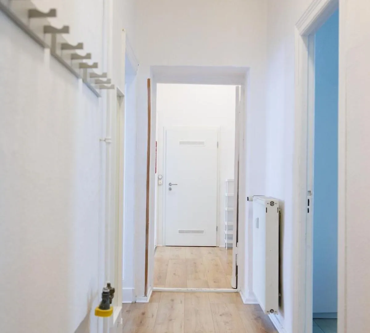 Apartment Generous Room In Central Berlin 4